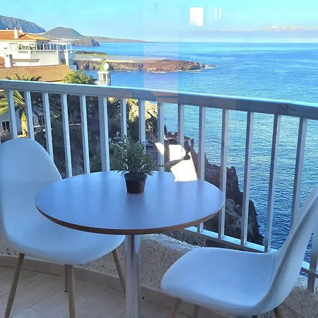 Cosy Ocean View 2